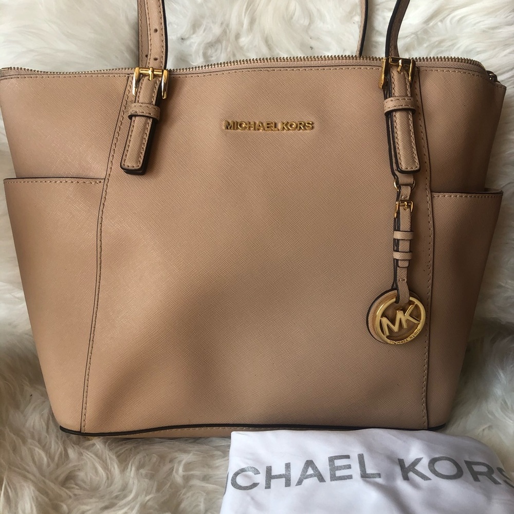 Micheal Kors blush bag